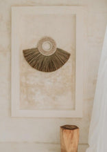 Download image to view Gallery, Alang seinäkoriste simpukoilla