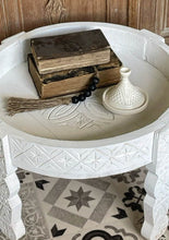 Download image to view Gallery, Chakki-pöytä