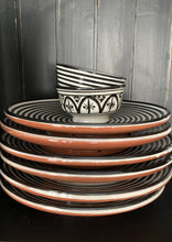 Lataa kuva Galleria-katseluun, Keramiikkalautanen