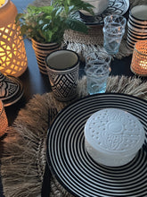 Download image to view Gallery, Kuvioitu juomalasisetti 6kpl