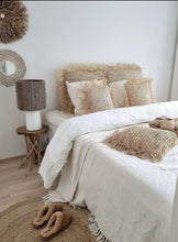 Download image to view Gallery, Afrikkalainen Raffia hapsutyyny