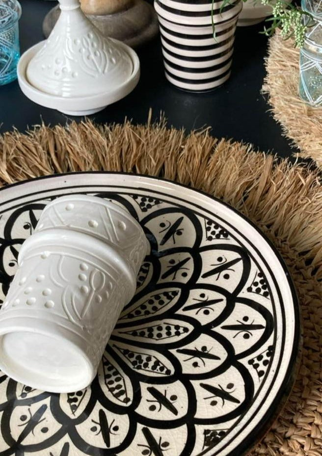 Boho pöytätabletti hapsuilla